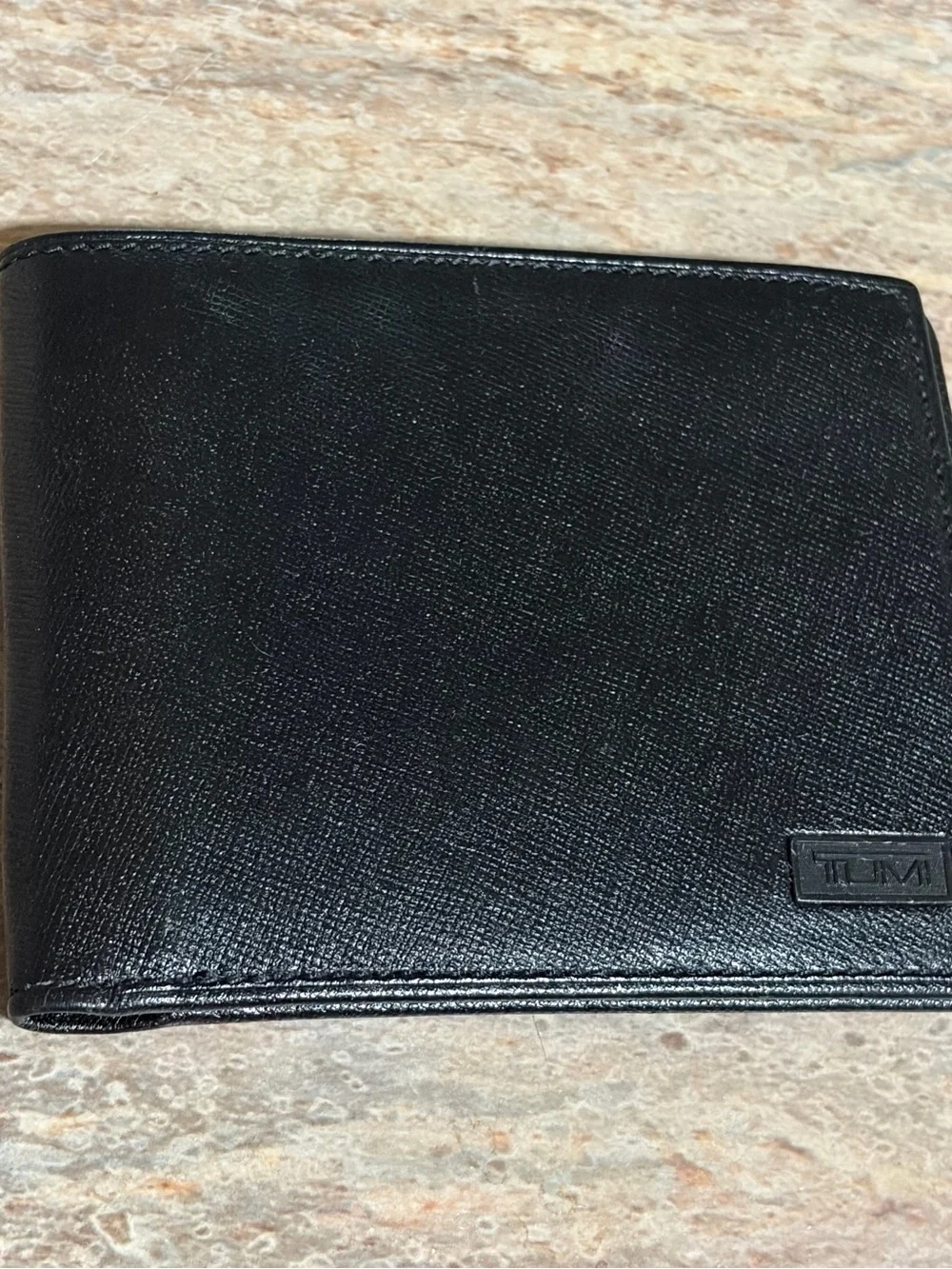 Tumi Black Double Billfold Textured Leather Card Holder/ Wallet